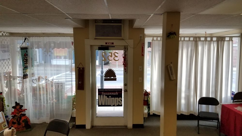 352-358 Main St, Athol, MA 01331